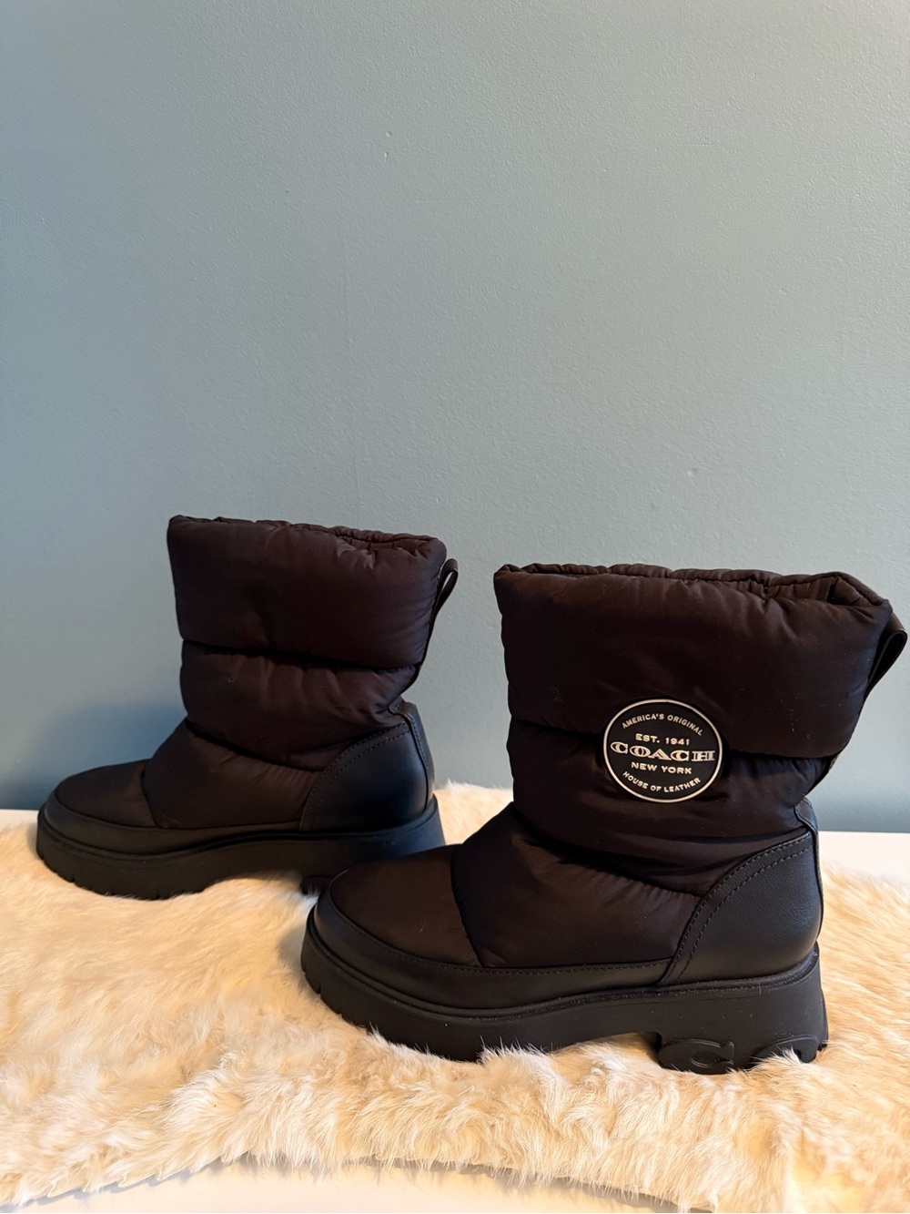 Coach Rya Boot - Picture 4 of 10